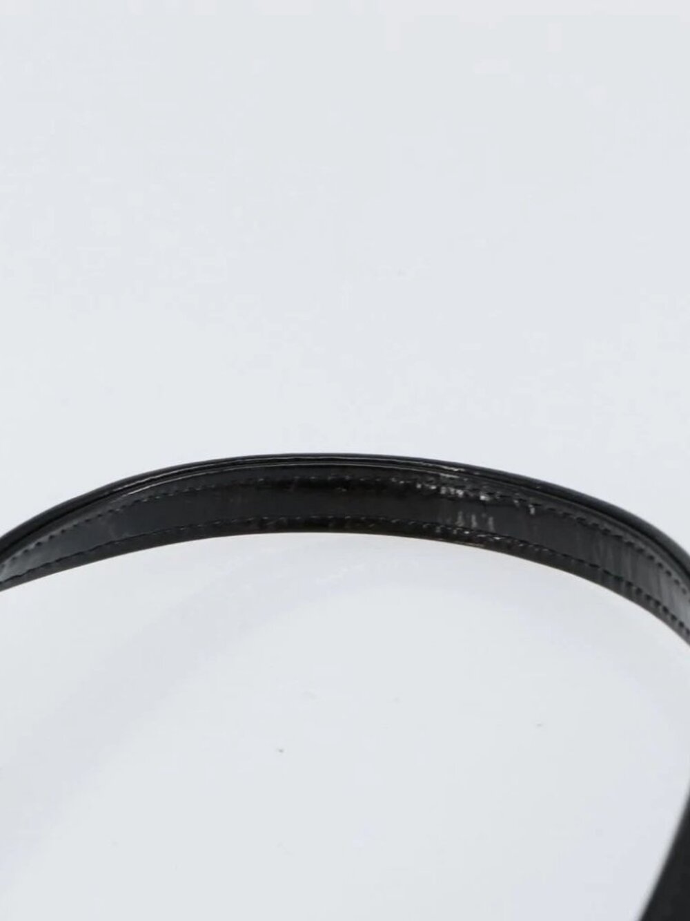 SAINT LAURENT Hand Bag Enamel Black Gold Auth - Picture 9 of 15